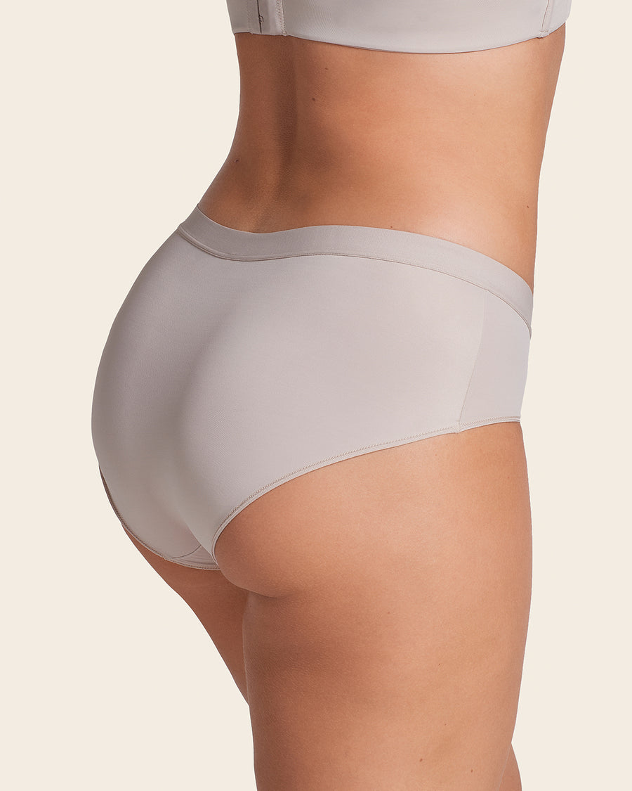 Leonisa Semi Low-Rise Smooth Hiphugger Panty
