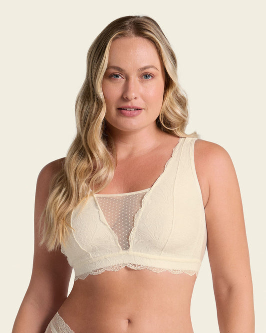 Leonisa Multiwear Lace Pocketed Bralette
