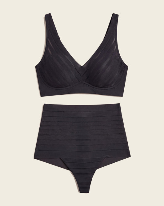 Leonisa Daily Bra & UltraStripe Undetectable in Black