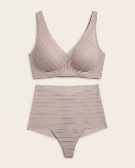 Leonisa Daily Bra & UltraStripe Undetectable in Nude